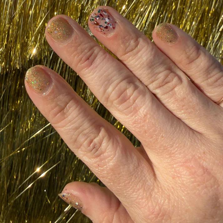 Thumb 4